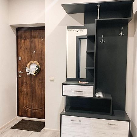 Apartments Domovik Mira 11S/5 Мукачево Екстер'єр фото